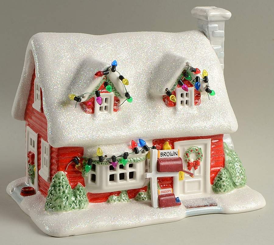Peanuts Christmas Village Charlie Brown's House - Boxed by Department 56-1
