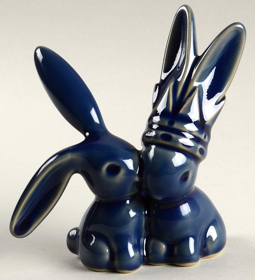 Royalty Commemoratives William & Catherine Bunnies - No Box by Denby-Langley-1