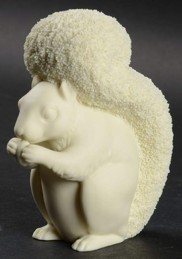 Annual Collectible Animals Squirrel-2001 Large - No Box by Department 56-1