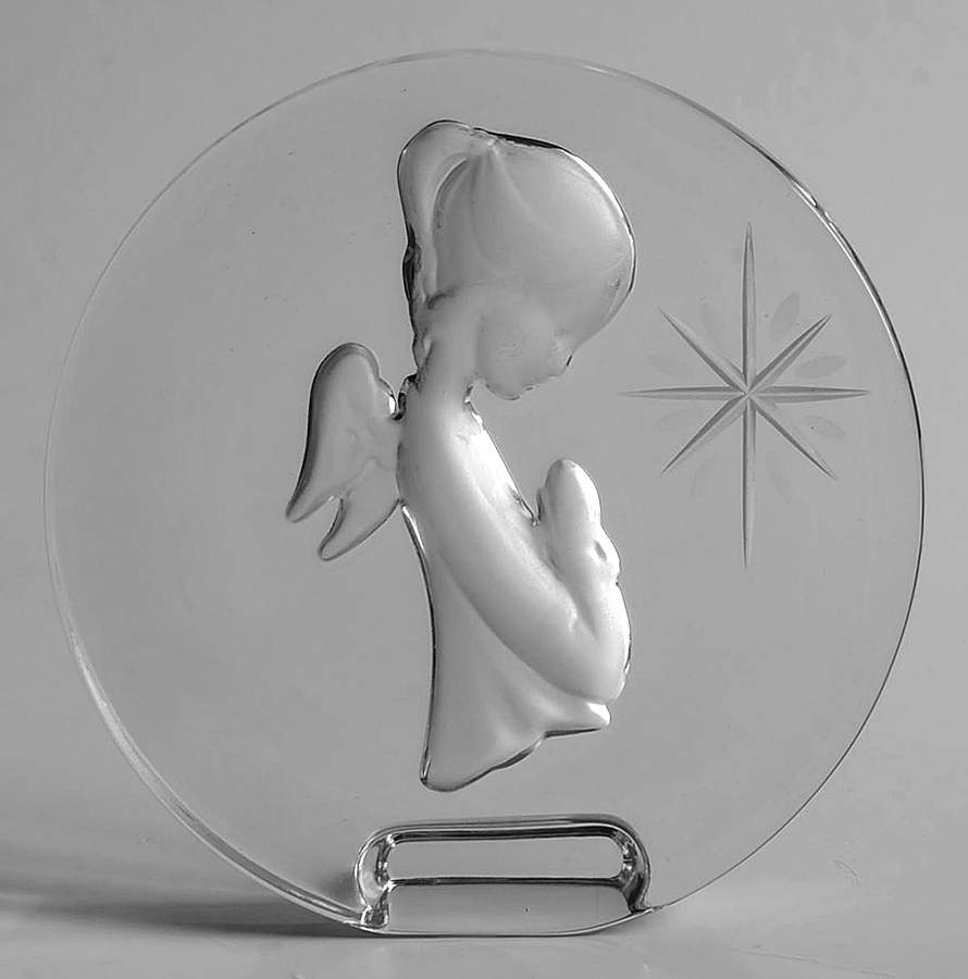 Christmas Crystal Paperweights Angel Praying - With Box by Danbury Mint-1