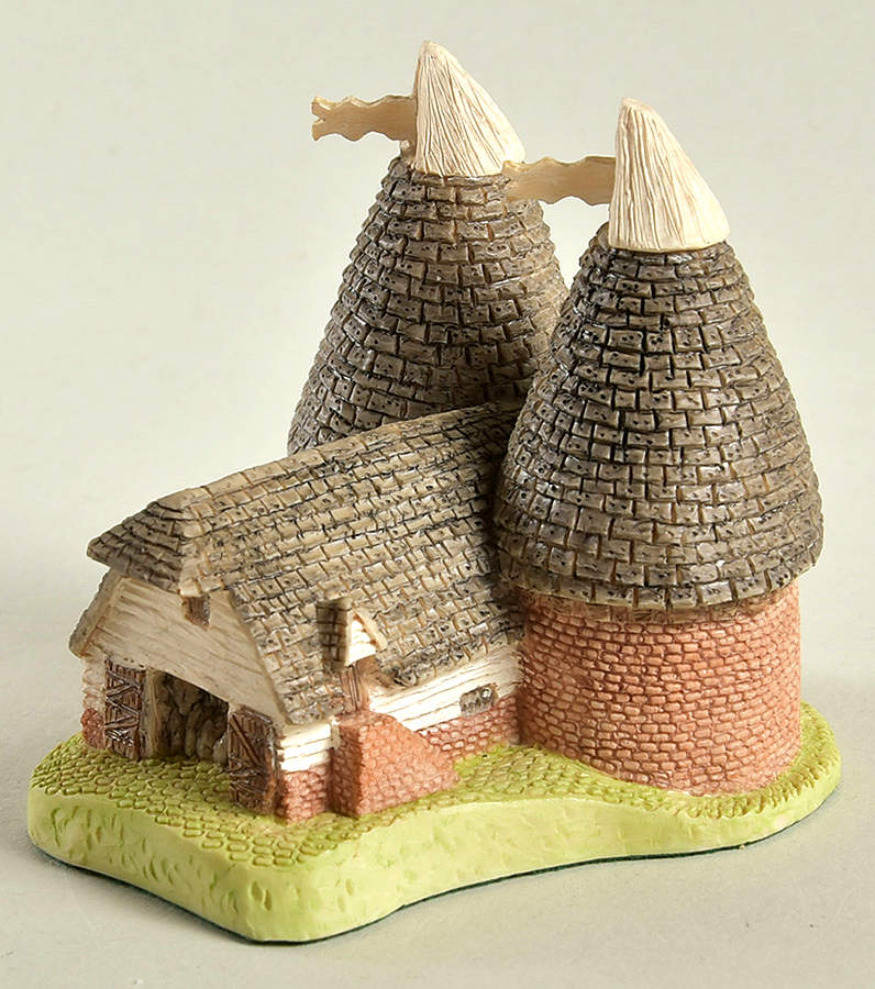 Classic Collection Double Oast - Boxed by David Winter-1