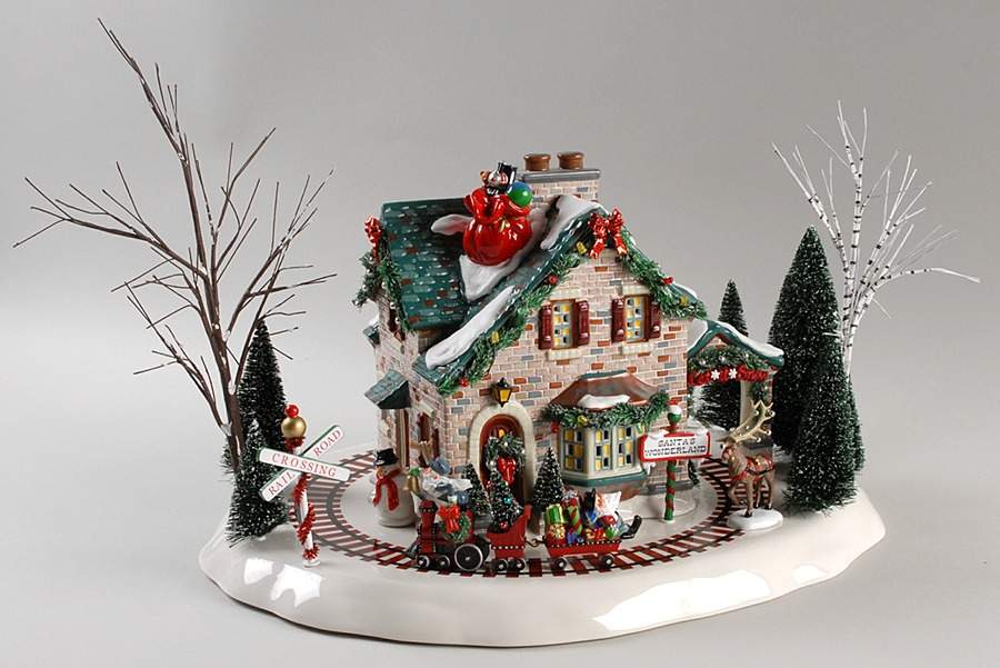 Christmas Lane-Snow Village Santa's Wonderland House - Boxed by Department 56-1