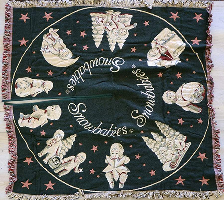 Snowbabies Accessories Tree Skirt - Boxed by Department 56-1