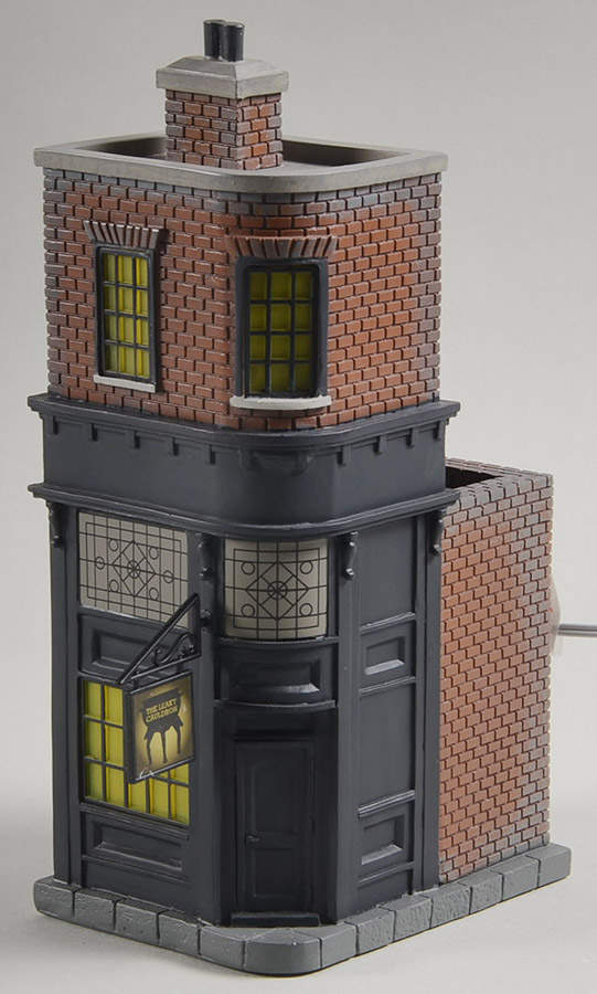 Harry Potter Leaky Cauldron - Boxed by Department 56-1