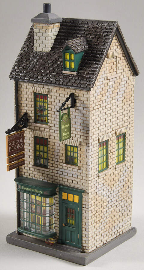 Harry Potter Flourish And Blotts - Boxed by Department 56-1
