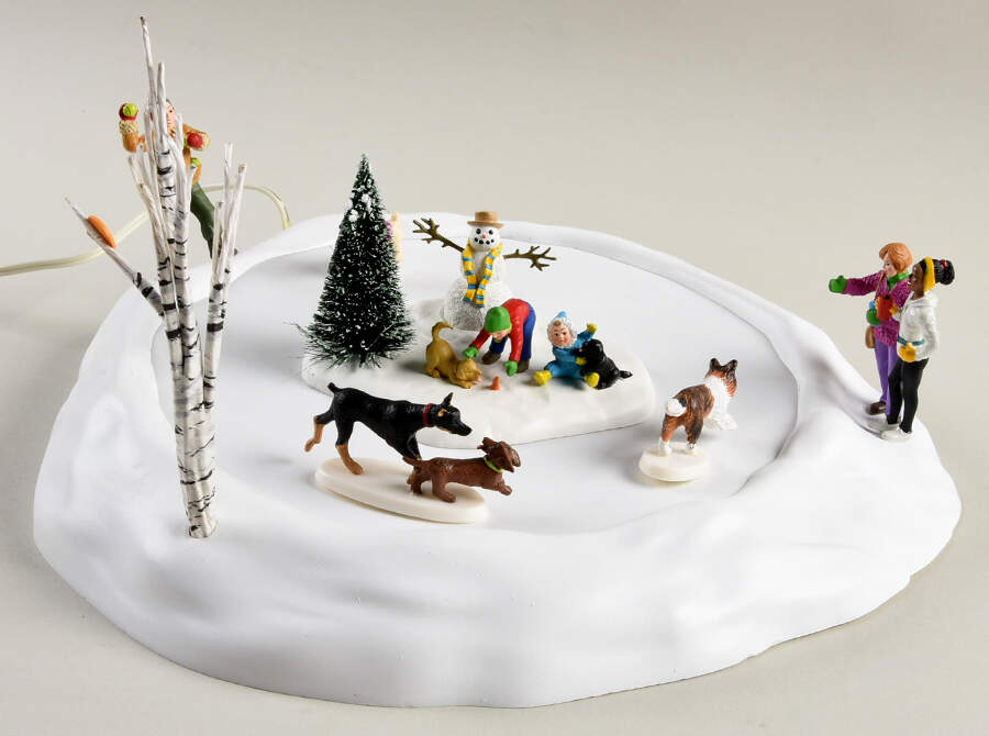 General Animated Accessories Fun At The Dog Park - Boxed by Department 56-1