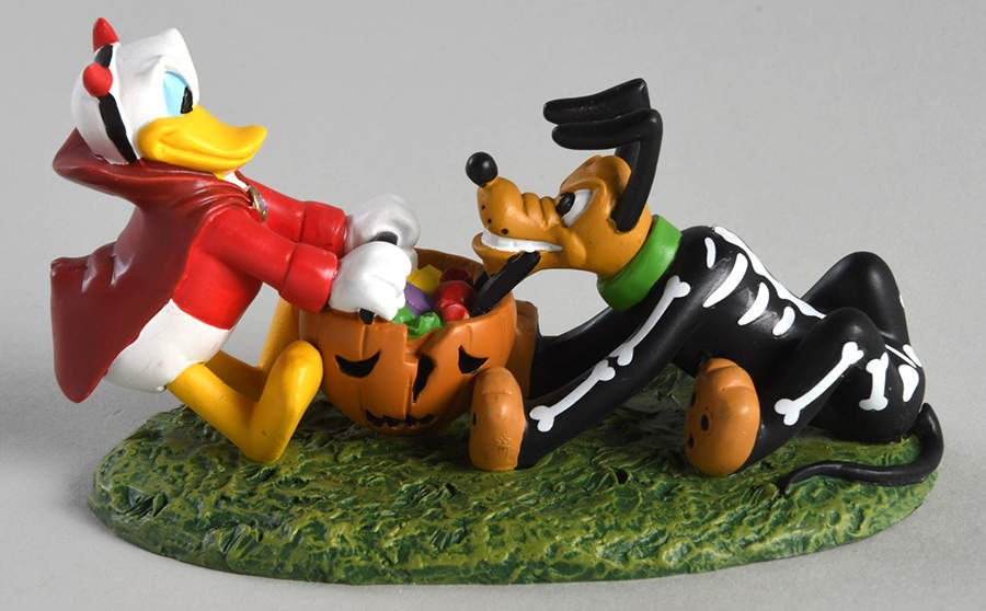 Mickey's Pumpkintown Village Donald And Pluto's Tussle - Boxed by Department 56-1