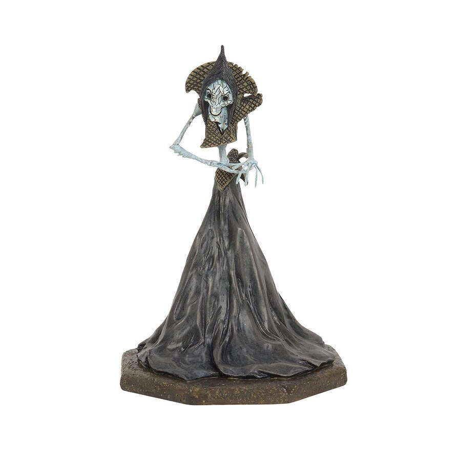 Fright Avenue Beldam Beckons - Boxed by Department 56-1