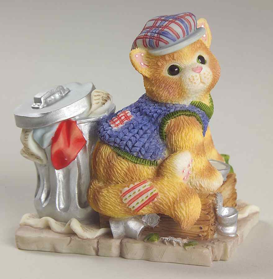 Calico Kittens Feel-Ine Fine In The City - No Box by Enesco-1