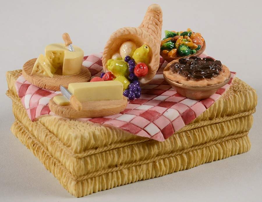 Mary's Moo Moos Haybale Covered Box-Set Of 5 - Boxed by Enesco-1