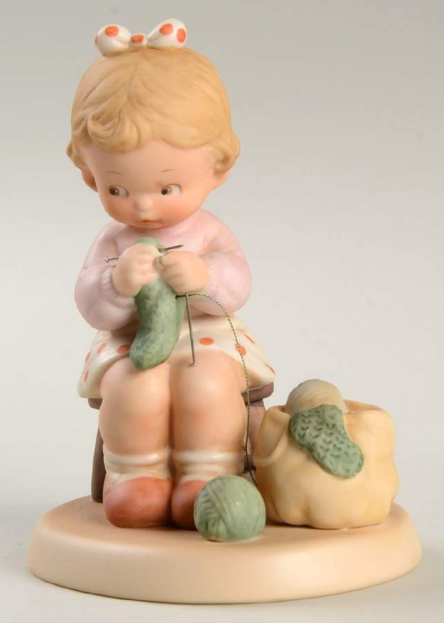 Memories of Yesterday Knitting You A Warm&Cozy Winter  - Boxed by Enesco-1