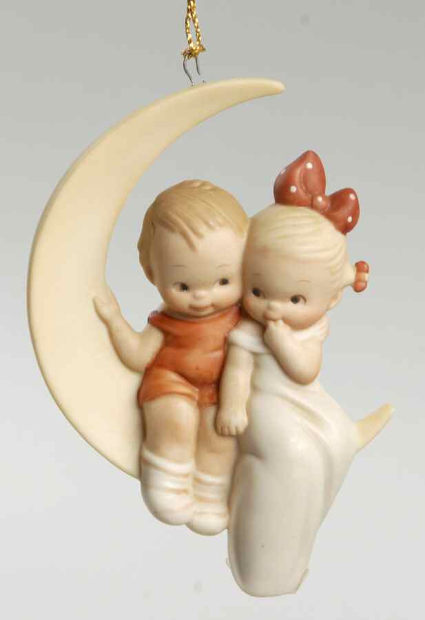 Memories of Yesterday Moonstruck - Boxed by Enesco-1