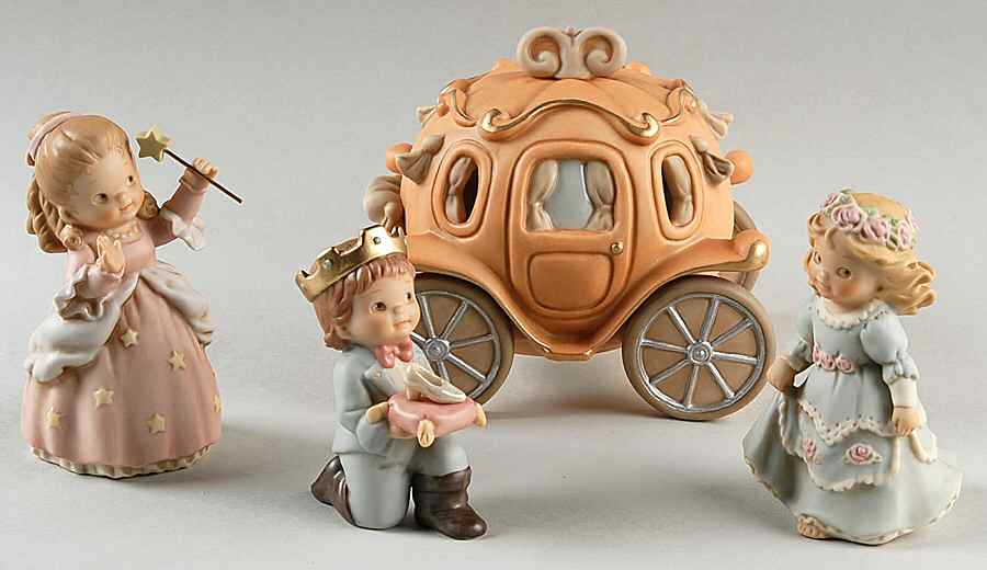 Memories of Yesterday Cinderella Set Of 4 - Boxed by Enesco-1