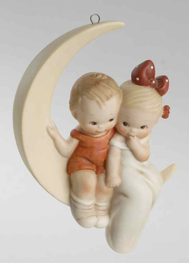 Memories of Yesterday Ornaments Moonstruck - Boxed by Enesco-1