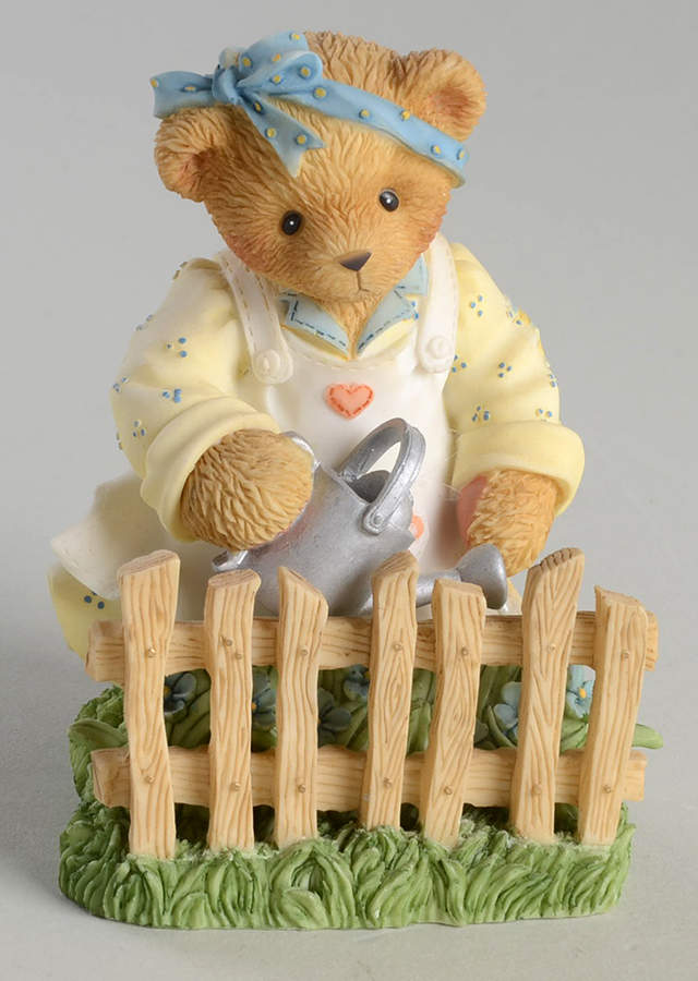 Cherished Teddies Collector Club Figures Dolores-Uses Her Garden As A Brief - Boxed by Enesco-1