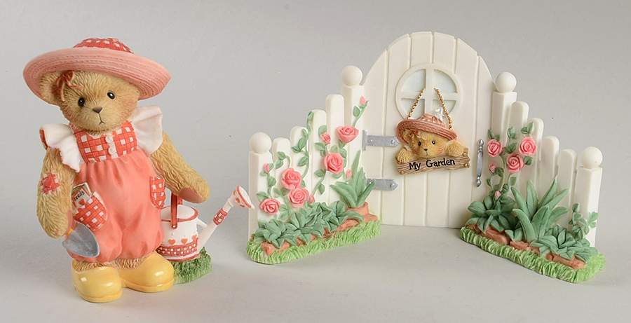 Cherished Teddies Collector Club Figures Eloise & Her Garden Gate - Boxed by Enesco-1