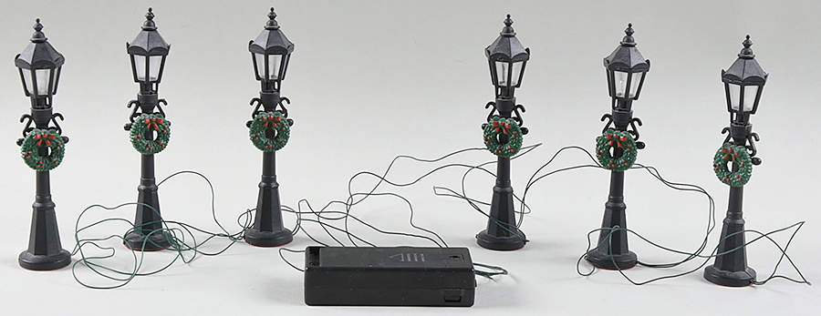 Santa Express Lamppost Lights - Boxed by Enesco-1