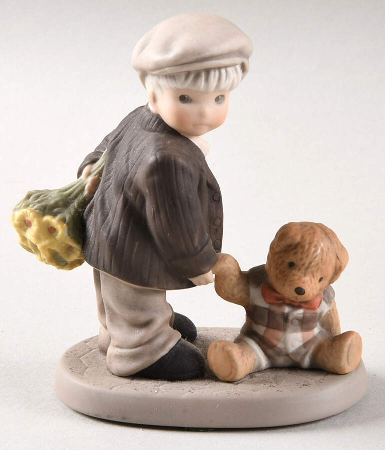 Pretty As A Picture  Love & Flowers Bloom Over Time - No Box by Enesco-1
