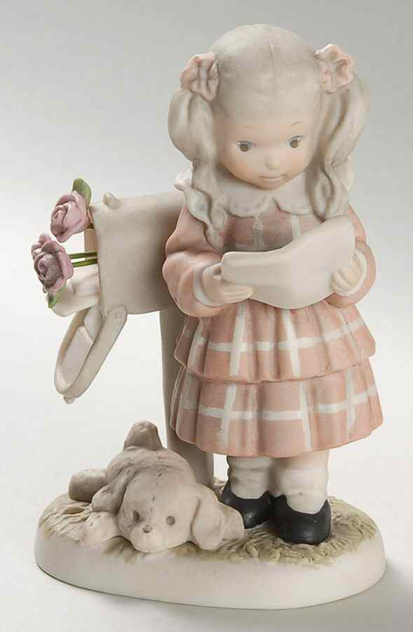 Pretty As A Picture  Signed-Sealed And Delivered With Love  - No Box 60 by Enesco-1