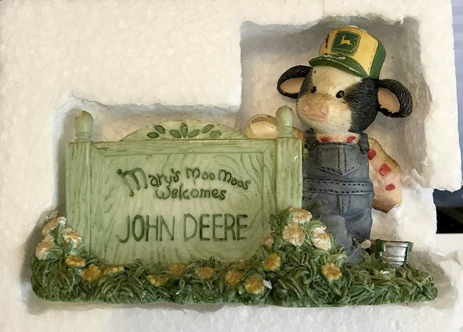 John Deere Welcome John Deere - Boxed by Enesco-1