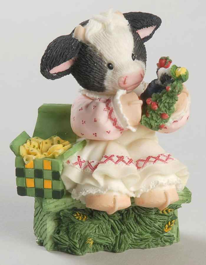 John Deere Cow-Lecting Deere Memories - No Box by Enesco-1