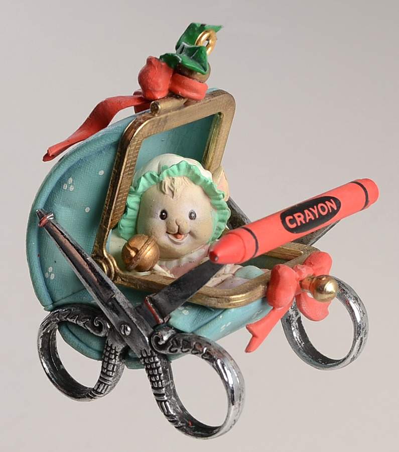 Treasury of Christmas Ornaments Cozy Christmas Carriage - Boxed by Enesco-1