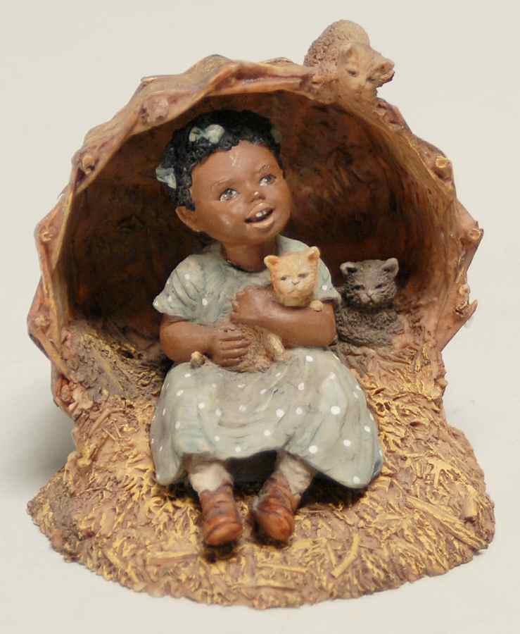Miss Marthas Collection Sadie-They Cant Find Us Here - No Box by Enesco-1