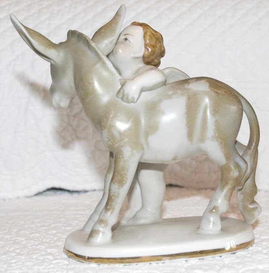Ebeling & Reuss Figurines Angel W/ Donkey - No Box by Ebeling & Reuss (Erp)-1