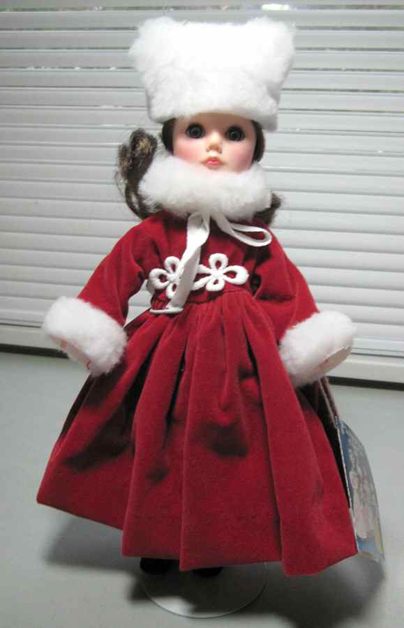 International Dolls Russia - Boxed by Effanbee-1