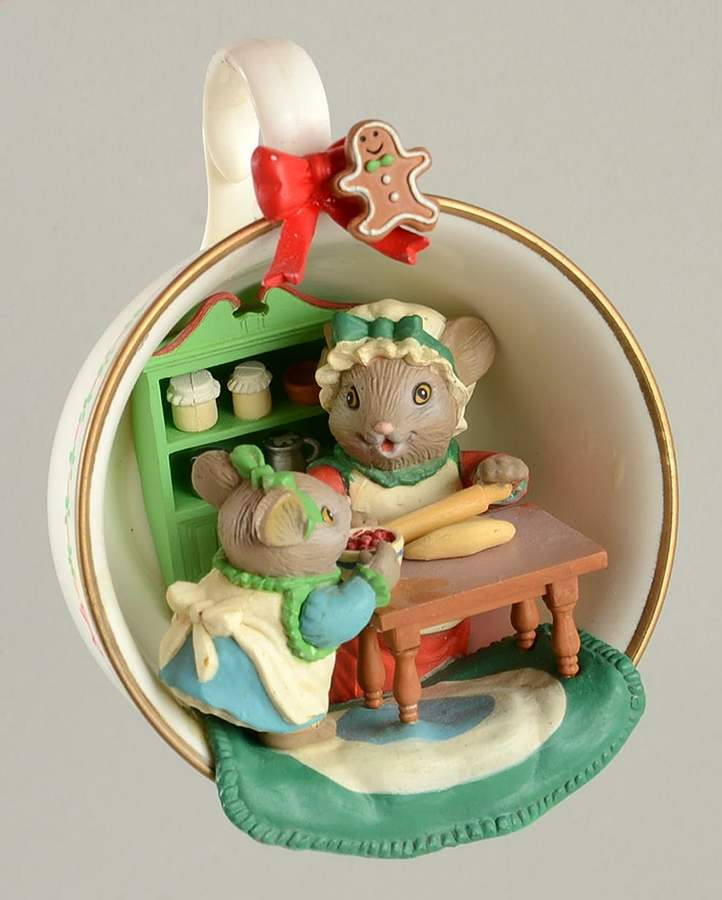 Cozy Cup Christmas Cookin' - Boxed by Enesco-1