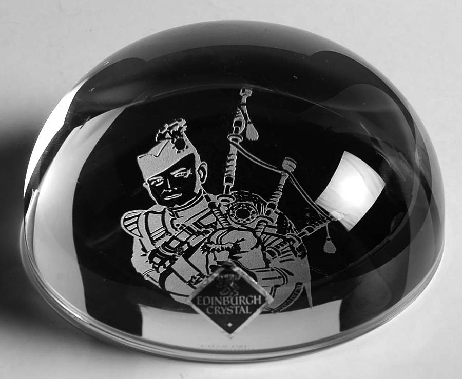 Paperweights Bagpiper - No Box by Edinburgh Crystal-1