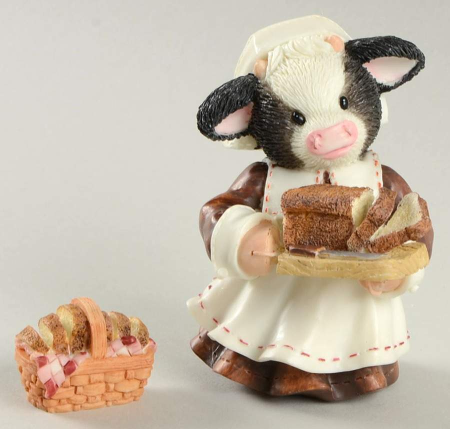 Mary's Moo Moos Thanksgiviing For-Heifer Blessed-Pilgrim Womand - No Box by Enesco-1