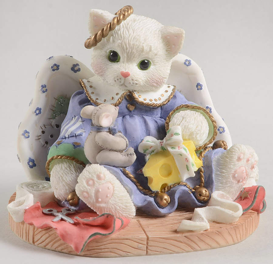 Calico Kittens Christmas Friendship Is Heavenly - No Box by Enesco-1
