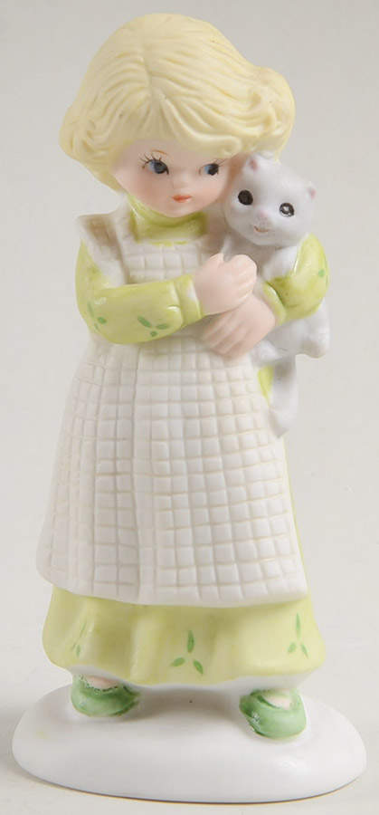 Days To Remember Thursday's Child - Boxed by Enesco-1