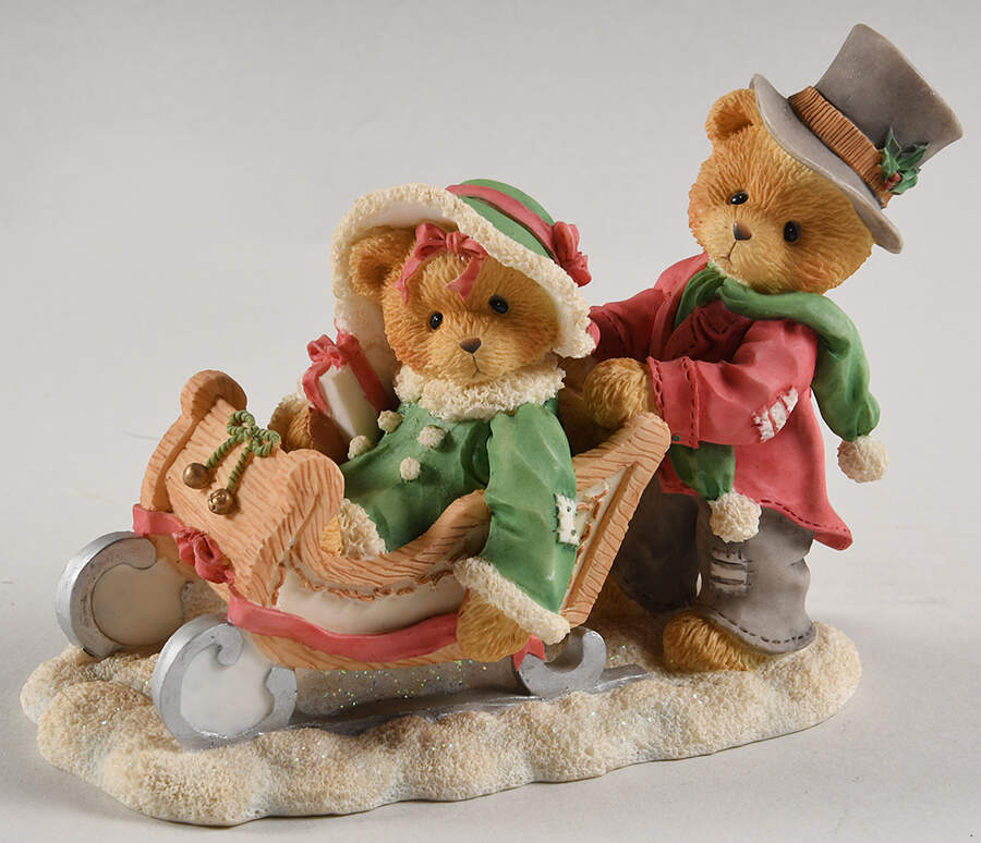 Winter Bear Festival Collection Lindsey & Lyndon-Walking In A Winter Won - No Box by Enesco-1