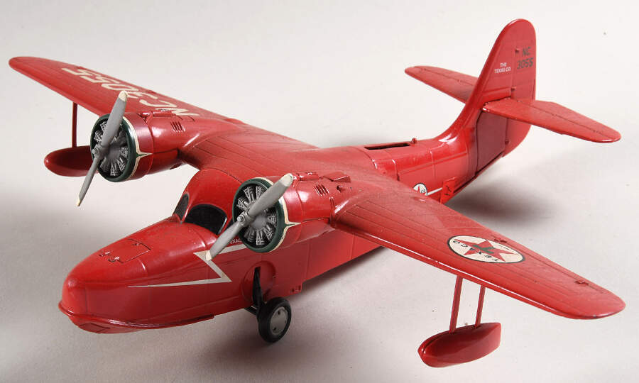 Wings of Texaco 1940 Grumman Goose - Boxed by Ertl Collectibles-1