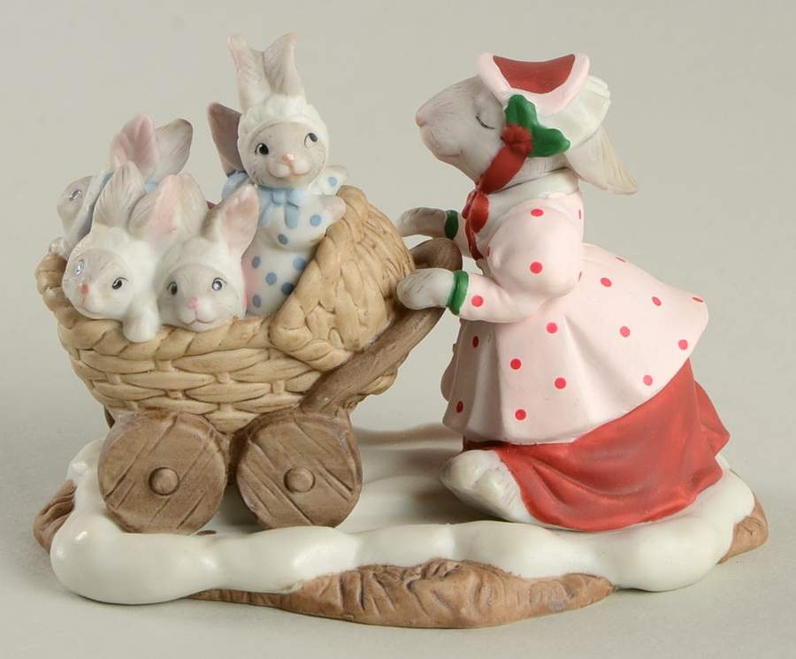 Holiday Hamlet Nanny Rabbit And Bunnies - Boxed by Fitz & Floyd-1