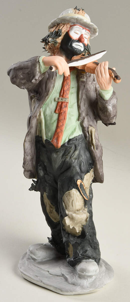 Emmett Kelly Jr-Figurine No Strings Attached - No Box 80a by Flambro-1