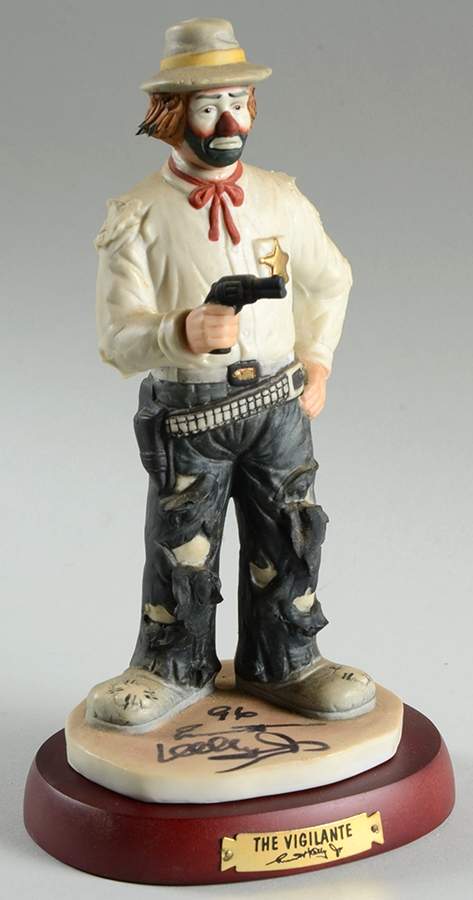 Emmett Kelly Jr-Figurine The Vigilante - Boxed by Flambro-1