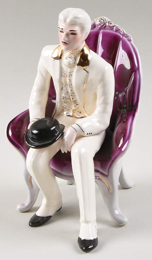 Florence Ceramics Figurine Edward-Ivry&Gd Suit,Pk Chair,Bk Hat - No Box by Florence Ceramics-1
