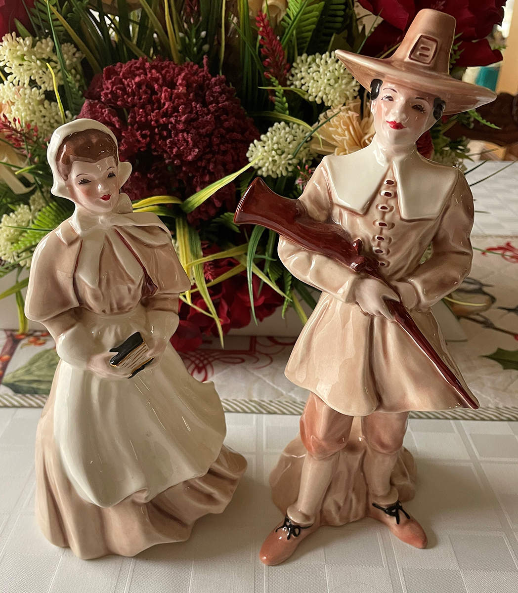 Florence Ceramics Figurine John Alden & Priscilla-Tan - No Box 51a by Florence Ceramics-1