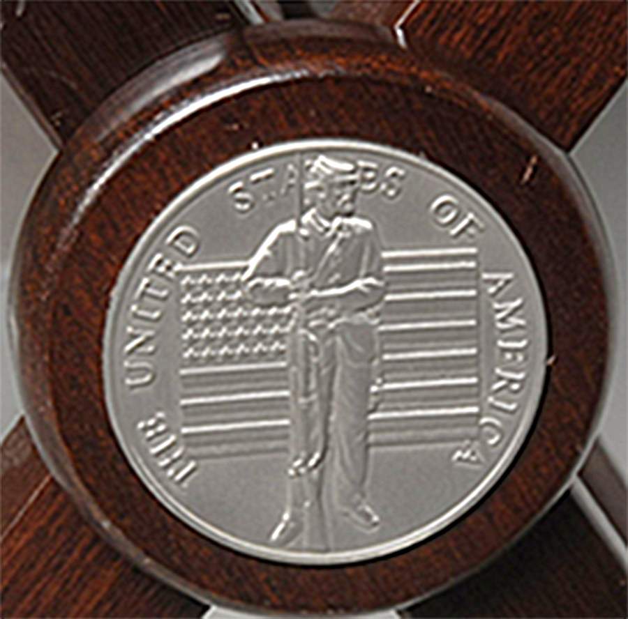 Civil War Chess Set Union Table Medallion - Chess Table Medallion 1 by Franklin Mint-1
