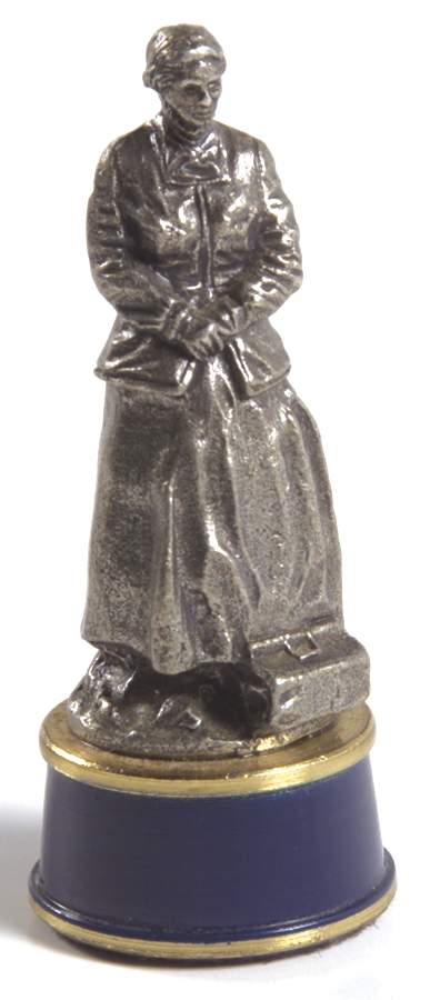 Civil War Chess Set Blue Queen-Clara Barton - Queen-Black Chess Piece by Franklin Mint-1