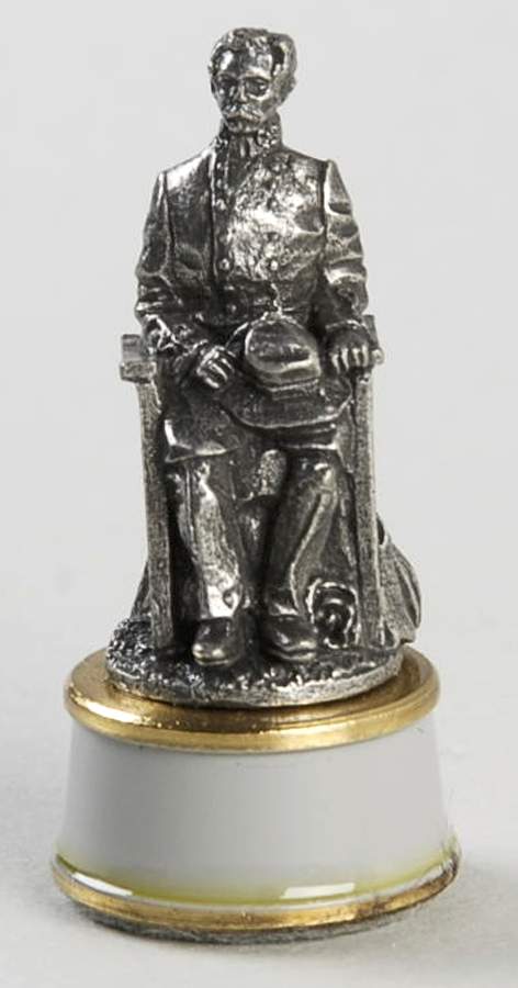 Civil War Chess Set Gray Bishop-Gt Beauregard - Bishop2-White Chess Piece by Franklin Mint-1