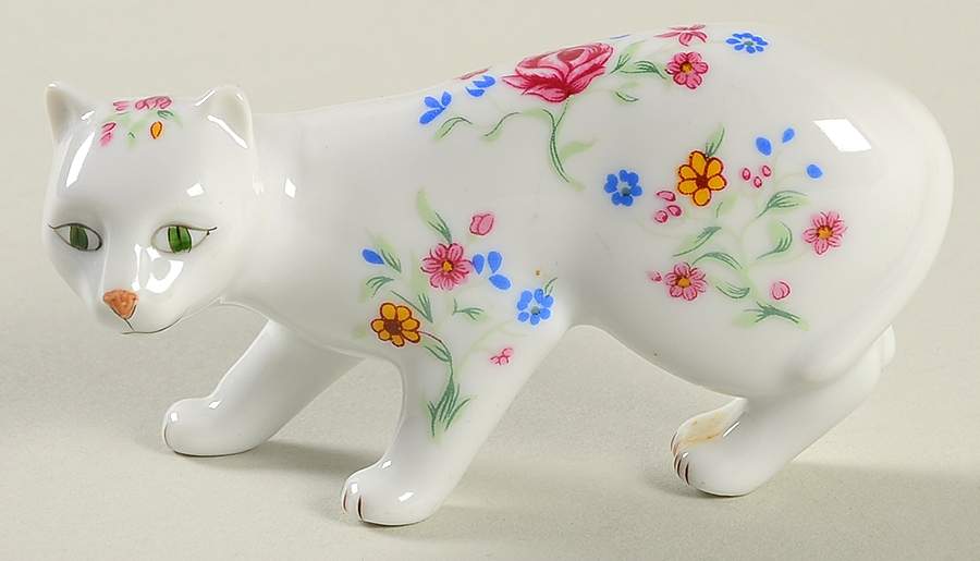 Curio Cabinet Cat Faience - No Box by Franklin Mint-1