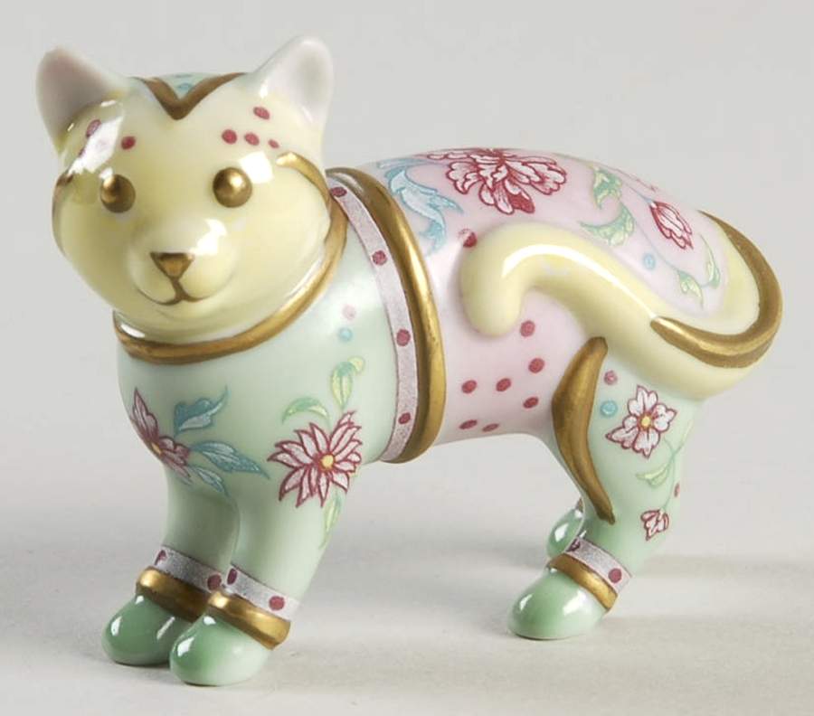 Curio Cabinet Cat Famille Rose - No Box by Franklin Mint-1