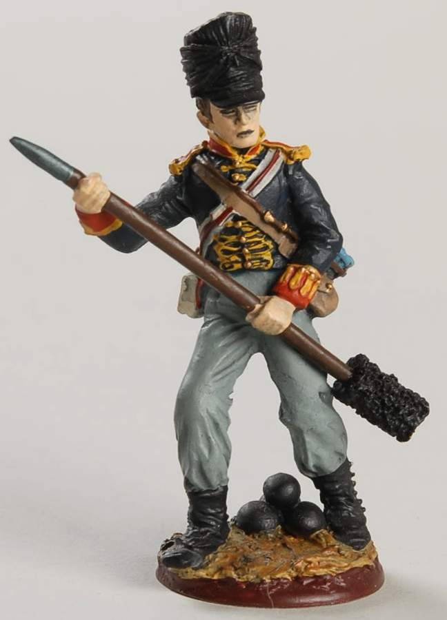 Regiments of Waterloo Gunner-Royal Artillery Foot - Boxed by Franklin Mint-1
