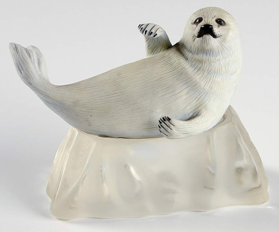 Humane Society Snow Pup - No Box by Franklin Mint-1