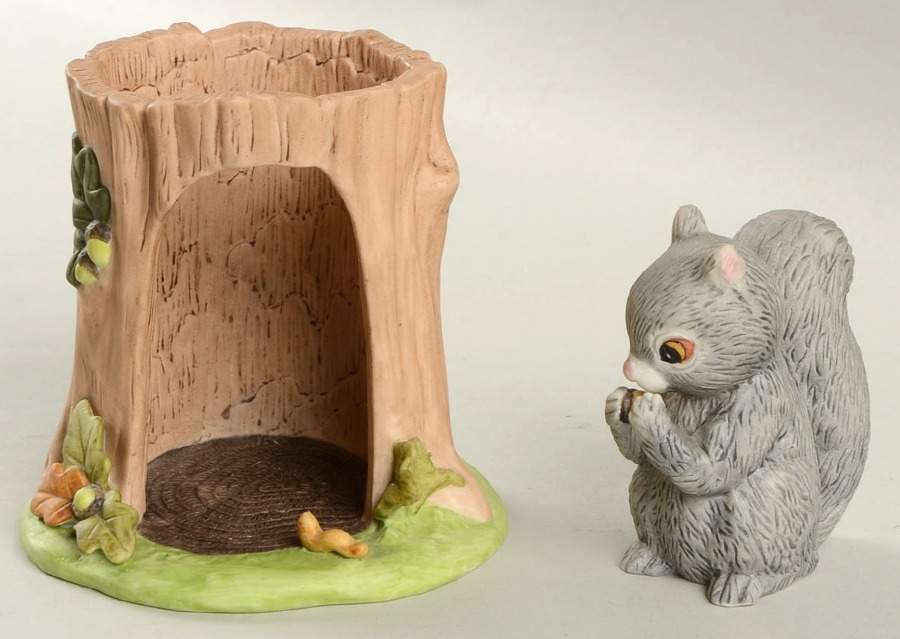 Woodland Surprises Squirrel With Tree-Set Of 2 - Boxed by Franklin Mint-1