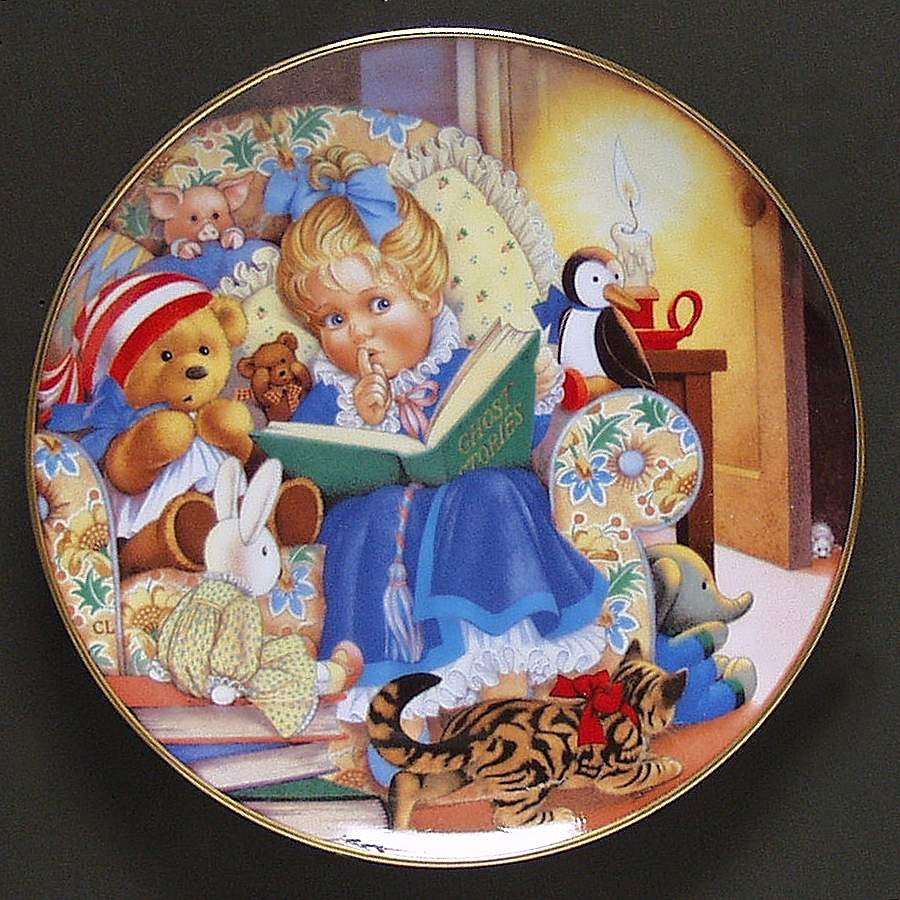 Carol Lawson Plates Ghost Stories - No Box by Franklin Mint-1